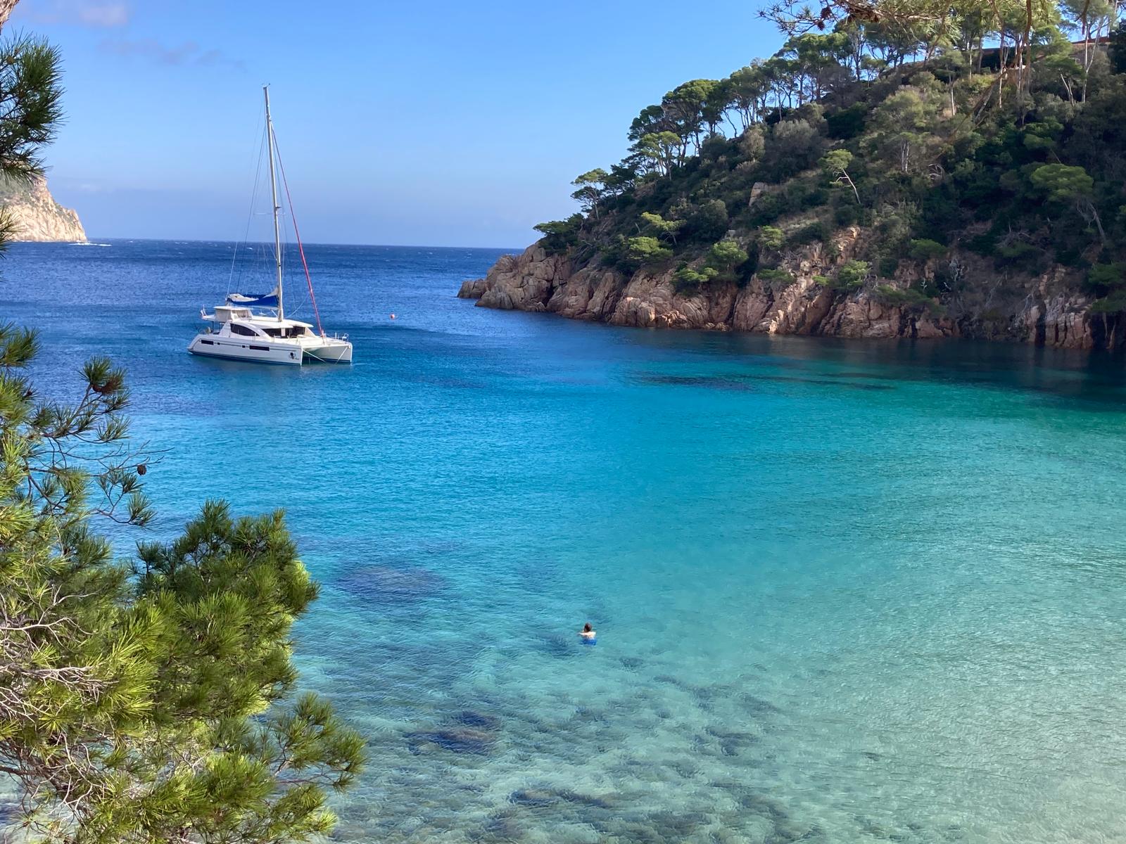 Catamaran Beehive - Léopard 48
